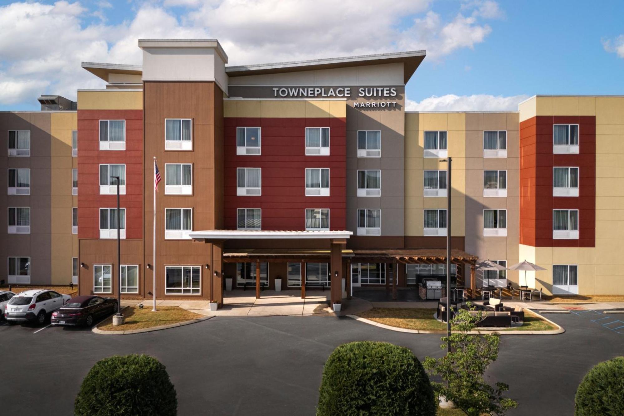 Towneplace Suites By Marriott Кливленд Экстерьер фото